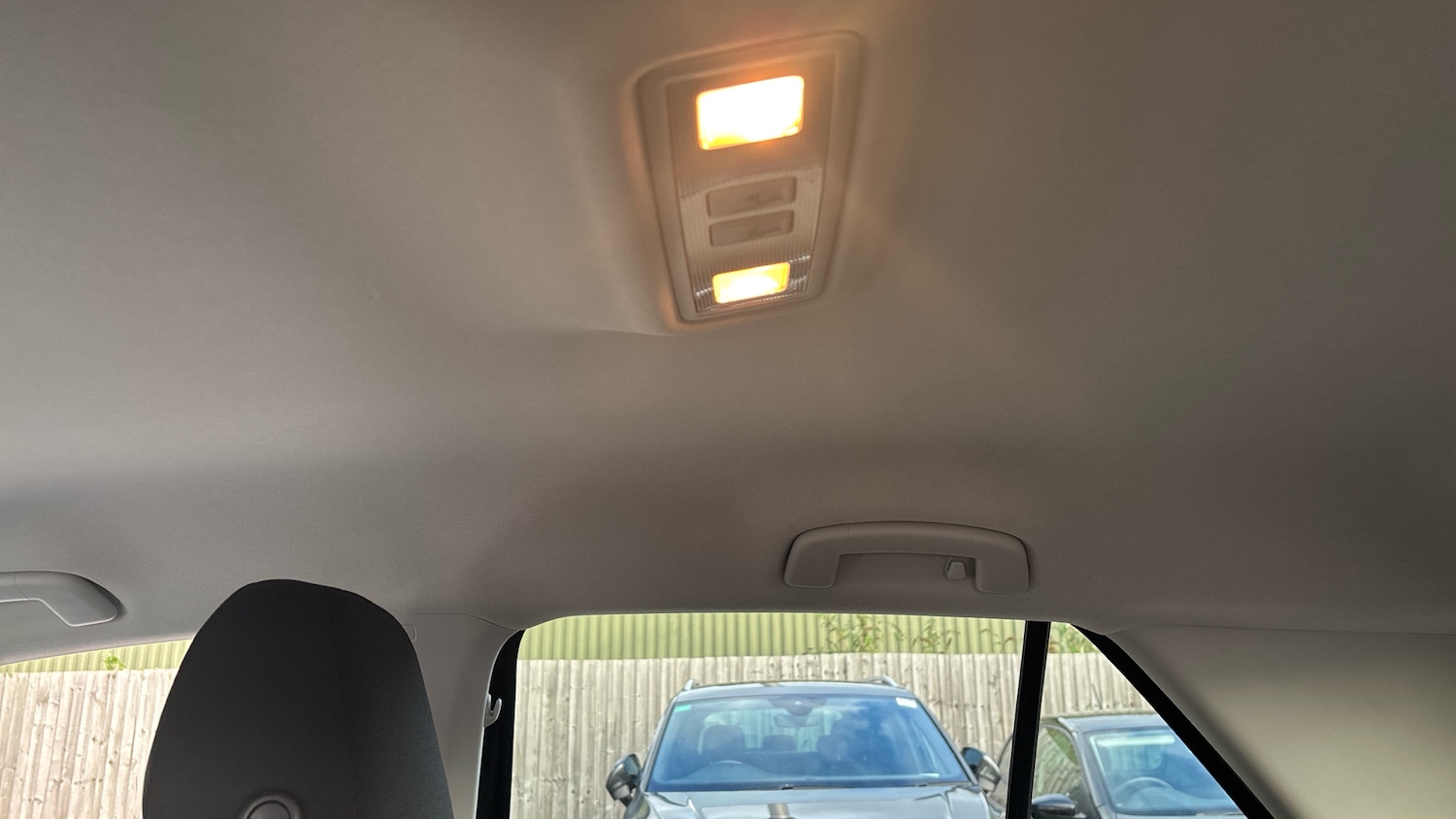 Used Volkswagen T-Roc 2025 for sale - 76366844: Photo 44