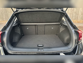 Used Volkswagen T-Roc 2025 for sale - 76366844: Photo