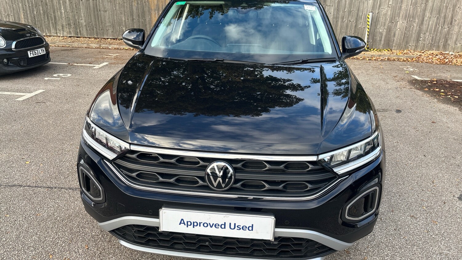 Used Volkswagen T-Roc 2025 for sale - 76366844: Photo 8