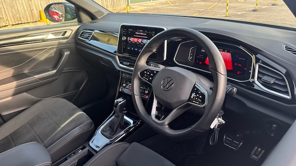 Used Volkswagen T-Roc 2022 for sale - 76127970: Photo 11