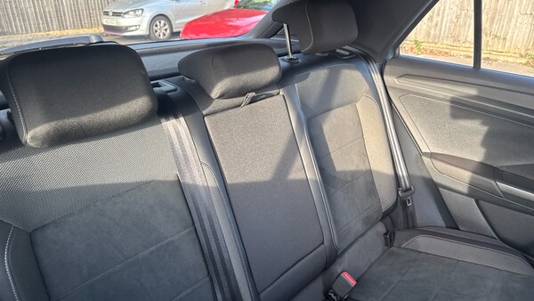 Used Volkswagen T-Roc 2022 for sale - 76127970: Photo 15