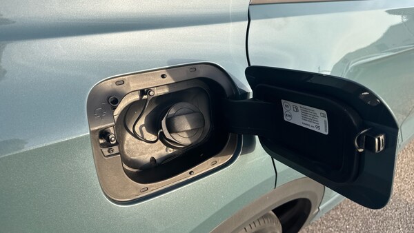 Used Volkswagen T-Roc 2022 for sale - 76127970: Photo 25