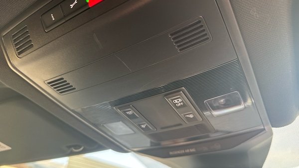 Used Volkswagen T-Roc 2022 for sale - 76127970: Photo 42