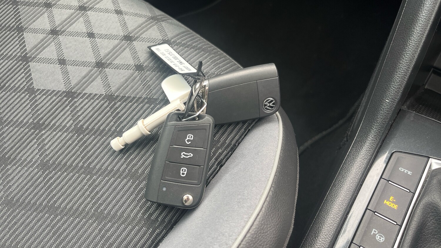 Used Volkswagen Tiguan 2023 for sale - 76352042: Photo 35