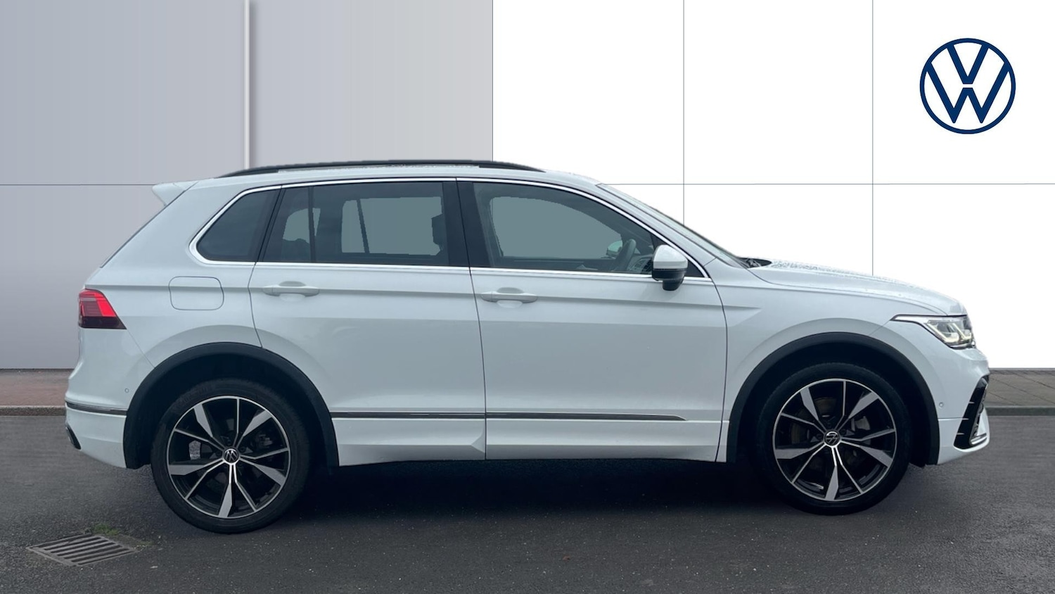 Used Volkswagen Tiguan 2023 for sale - 76352042: Photo 4