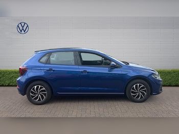 Used Volkswagen Polo 2023 for sale - 78641130: Photo