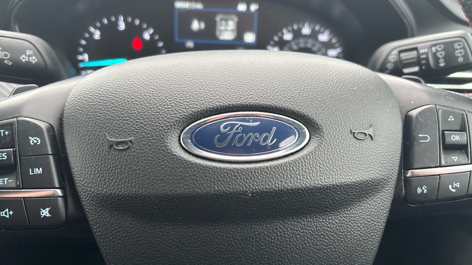 Used Ford Focus 2020 for sale - 77207380: Photo 23