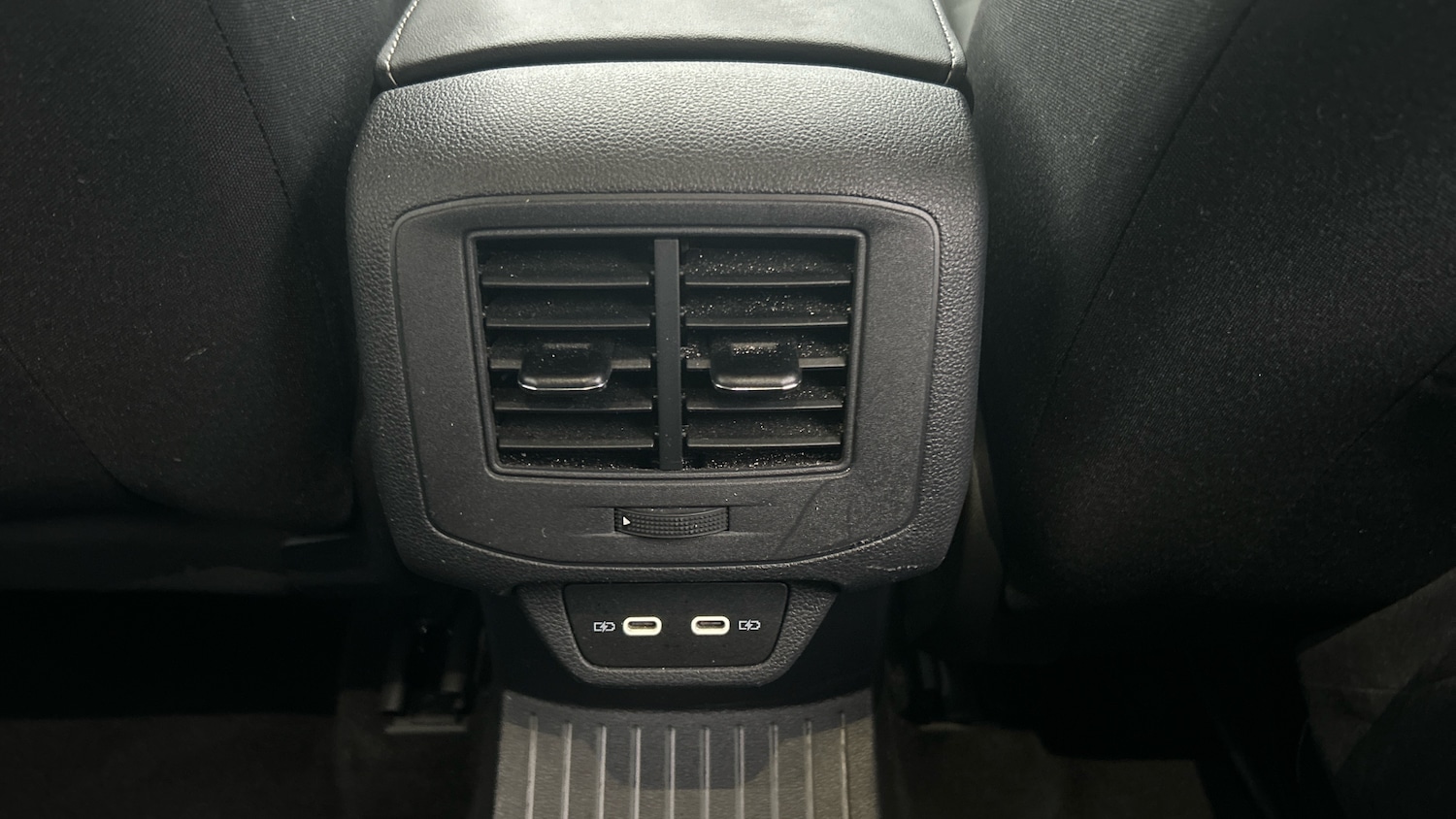 Used Volkswagen T-Roc 2022 for sale - 77474974: Photo 35