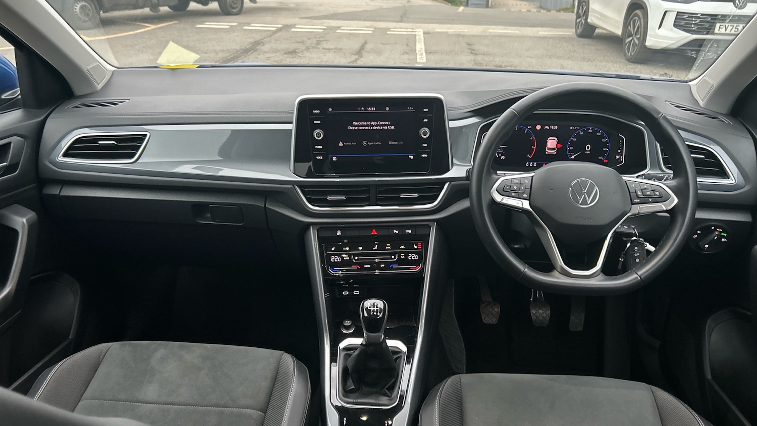 Used Volkswagen T-Roc 2022 for sale - 77474974: Photo 9