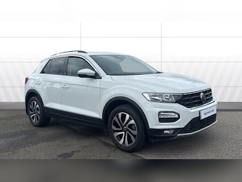 Used Volkswagen T-Roc 2021 for sale - 77746551: Photo