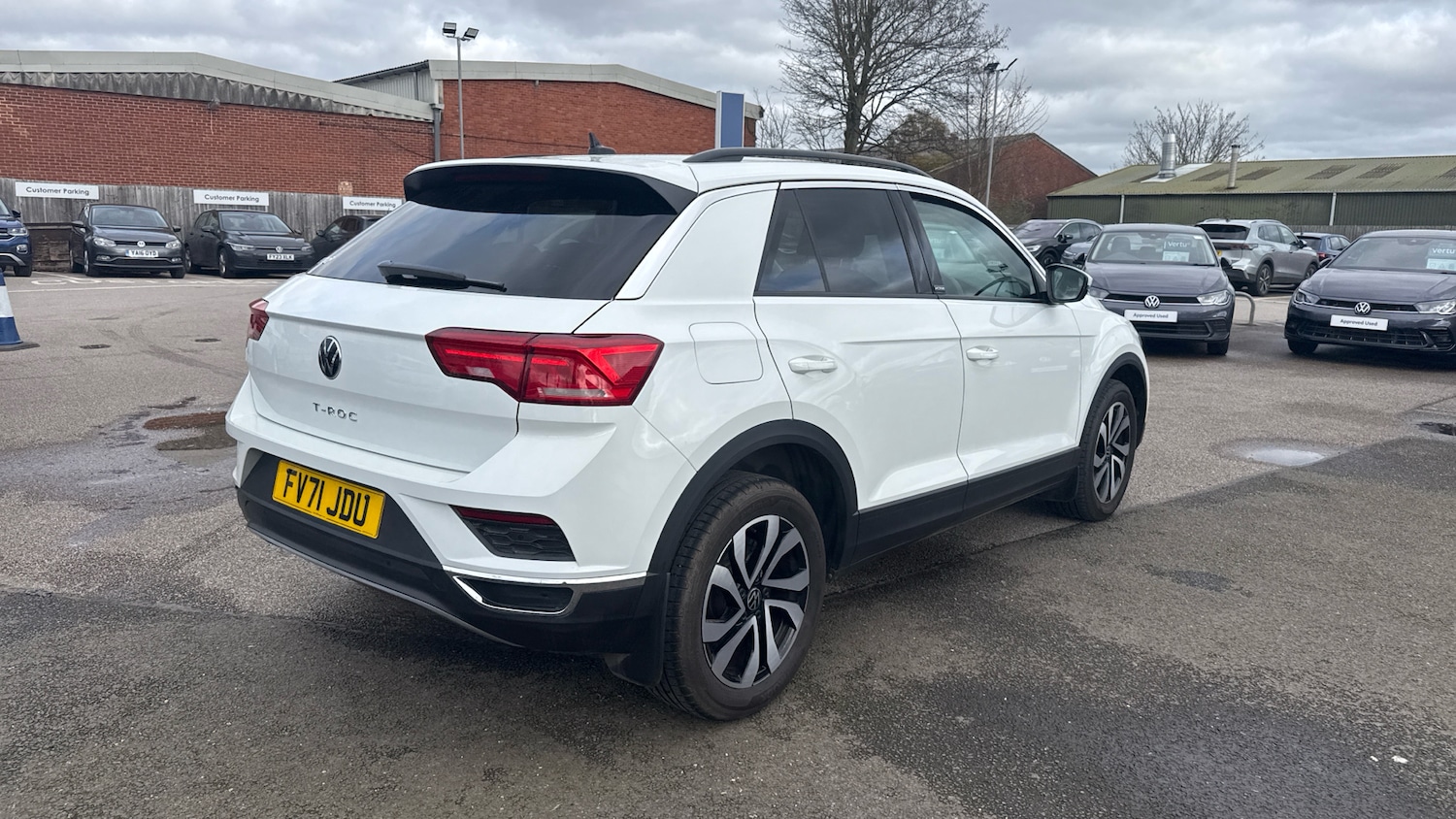 Used Volkswagen T-Roc 2021 for sale - 77746551: Photo 23