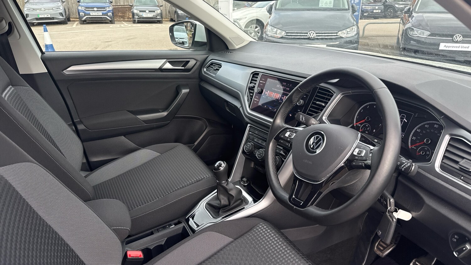 Used Volkswagen T-Roc 2021 for sale - 77746551: Photo 28