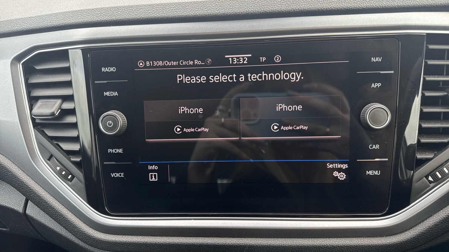 Used Volkswagen T-Roc 2021 for sale - 77746551: Photo 32