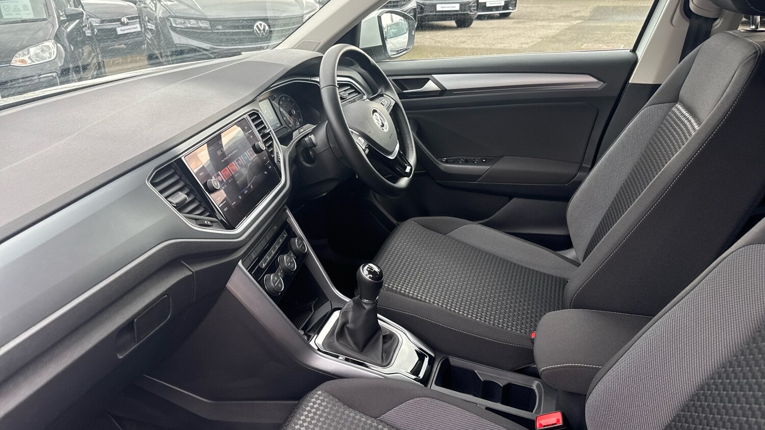 Used Volkswagen T-Roc 2021 for sale - 77746551: Photo 9