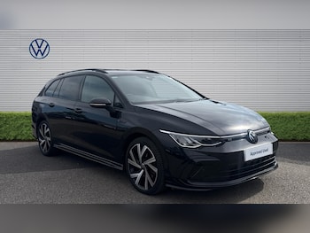 Used Volkswagen Golf 2024 for sale - 79572120: Photo