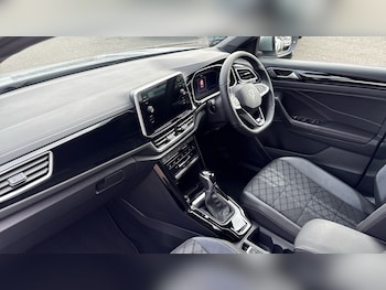 Used Volkswagen T-Roc 2025 for sale - 75968995: Photo