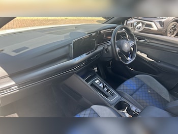 Used Volkswagen Golf 2021 for sale - 75524633: Photo