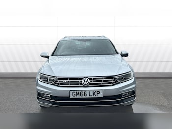 Used Volkswagen Passat 2017 for sale - 79080792: Photo