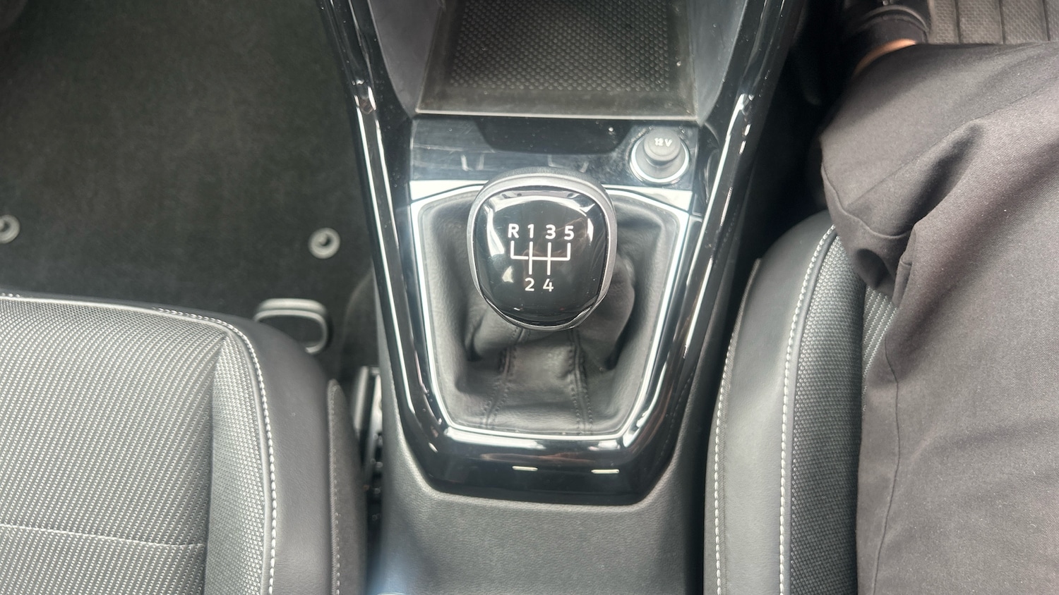 Vehicle 29