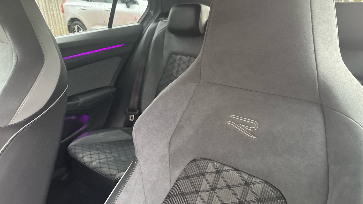 Used Volkswagen Golf 2022 for sale - 76504350: Photo 32