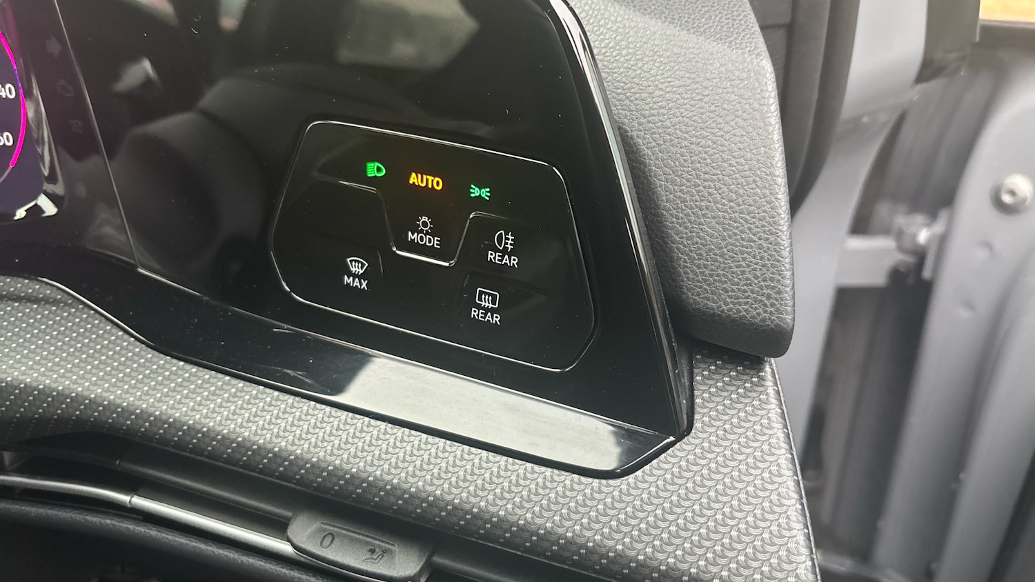 Used Volkswagen Golf 2022 for sale - 76504350: Photo 35