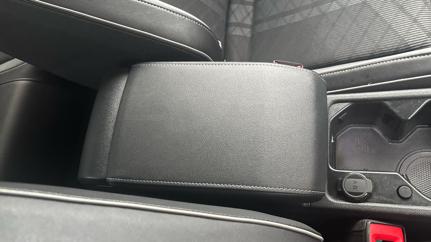 Used Volkswagen Golf 2022 for sale - 76504350: Photo 50