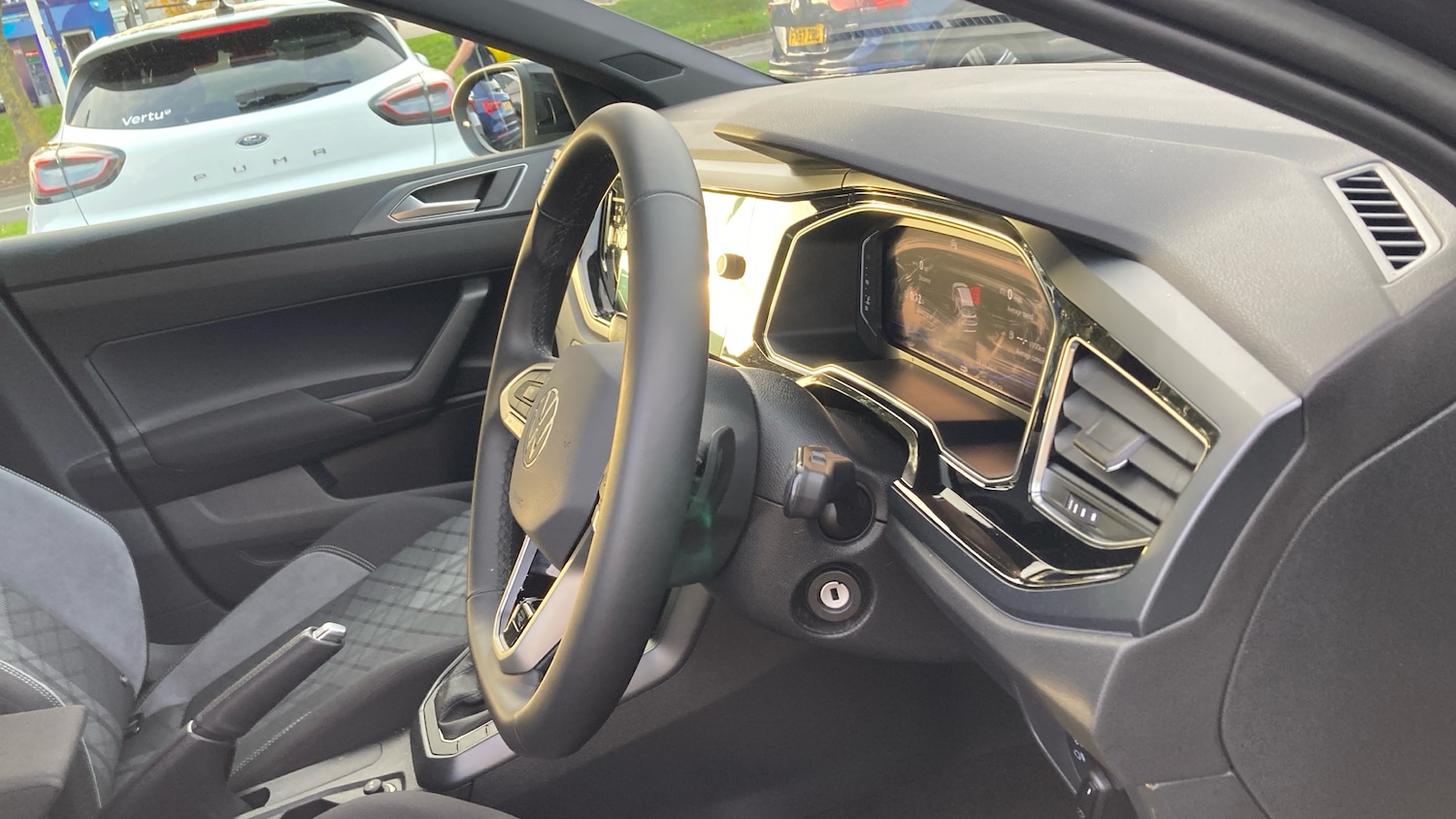 Used Volkswagen Taigo 2025 for sale - 76507236: Photo 15