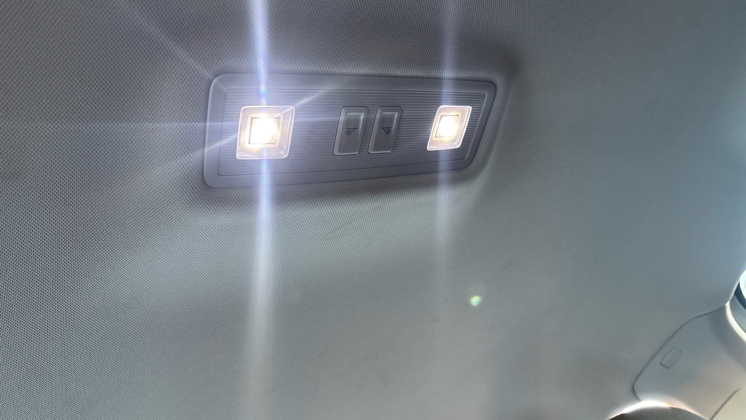 Used Volkswagen T-Roc 2021 for sale - 77172930: Photo 30