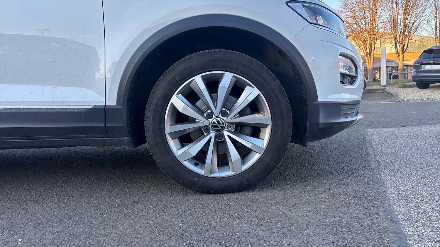 Used Volkswagen T-Roc 2021 for sale - 77172930: Photo 5