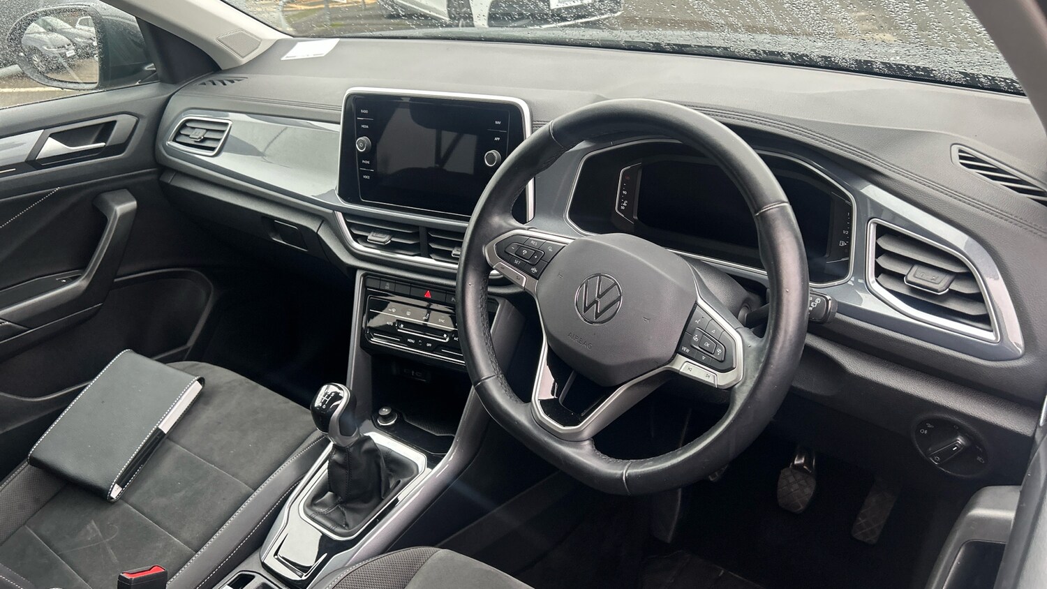 Used Volkswagen T-Roc 2022 for sale - 77273501: Photo 11