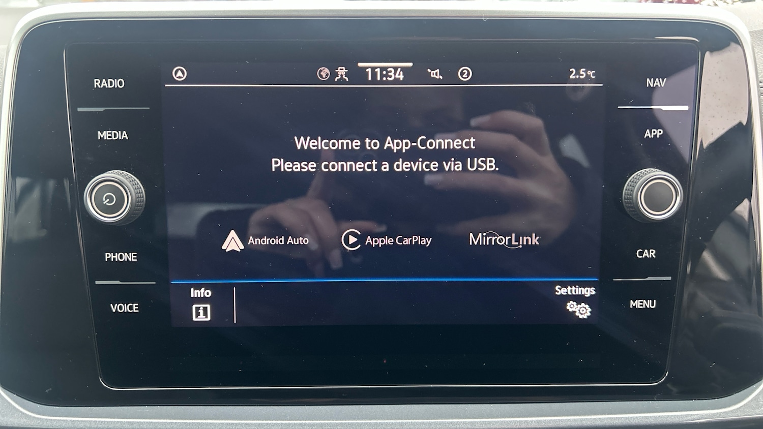 Used Volkswagen T-Roc 2022 for sale - 77273501: Photo 33