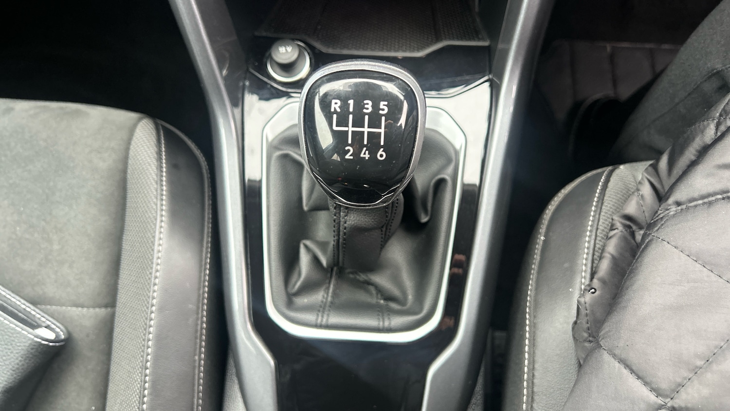 Used Volkswagen T-Roc 2022 for sale - 77273501: Photo 37