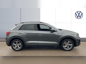 Used Volkswagen T-Roc 2022 for sale - 77474975: Photo