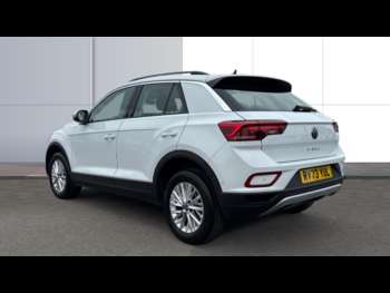 Used Volkswagen T-Roc 2023 for sale - 74602376: Photo