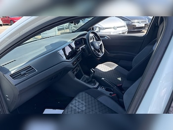 Used Volkswagen Polo 2023 for sale - 78835452: Photo