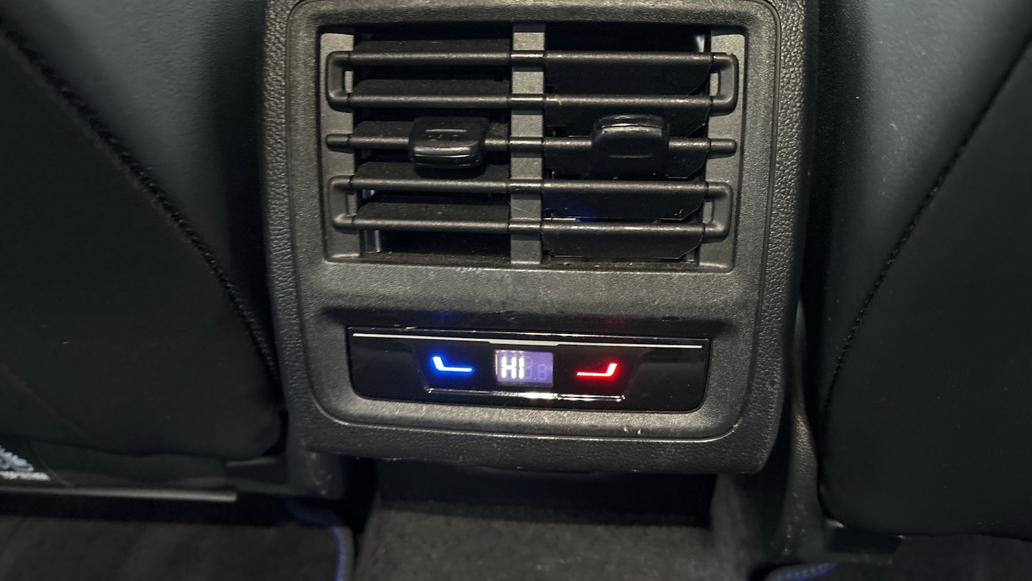 Used Volkswagen Golf 2023 for sale - 77435597: Photo 41