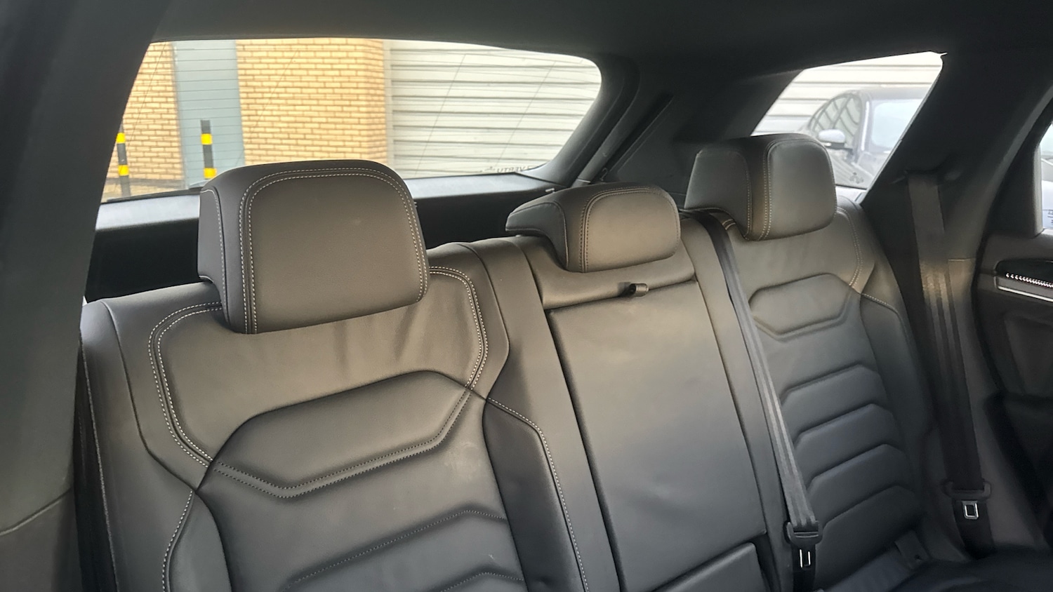 Used Volkswagen Touareg 2023 for sale - 76948184: Photo 15