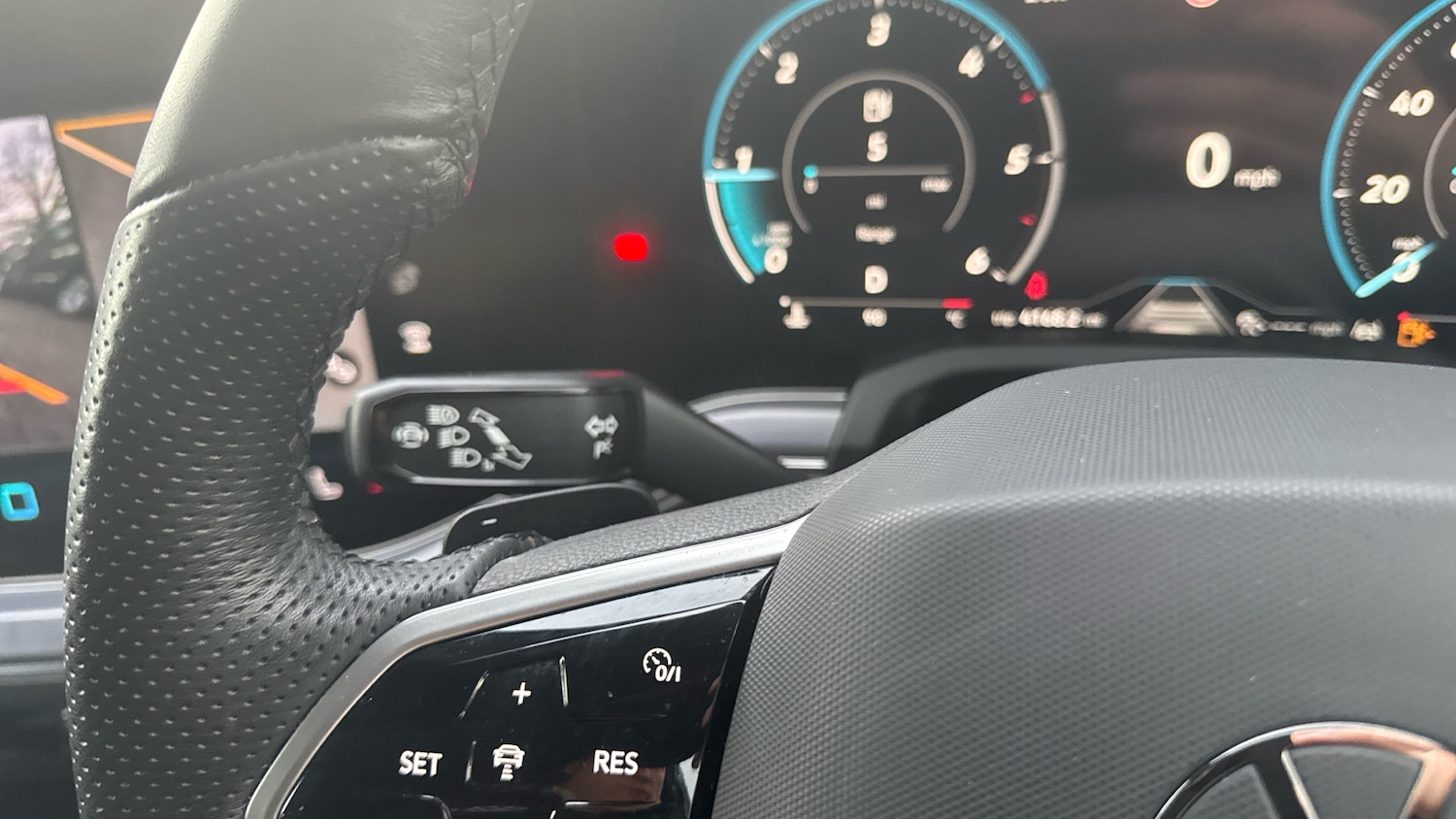 Used Volkswagen Touareg 2023 for sale - 76948184: Photo 40