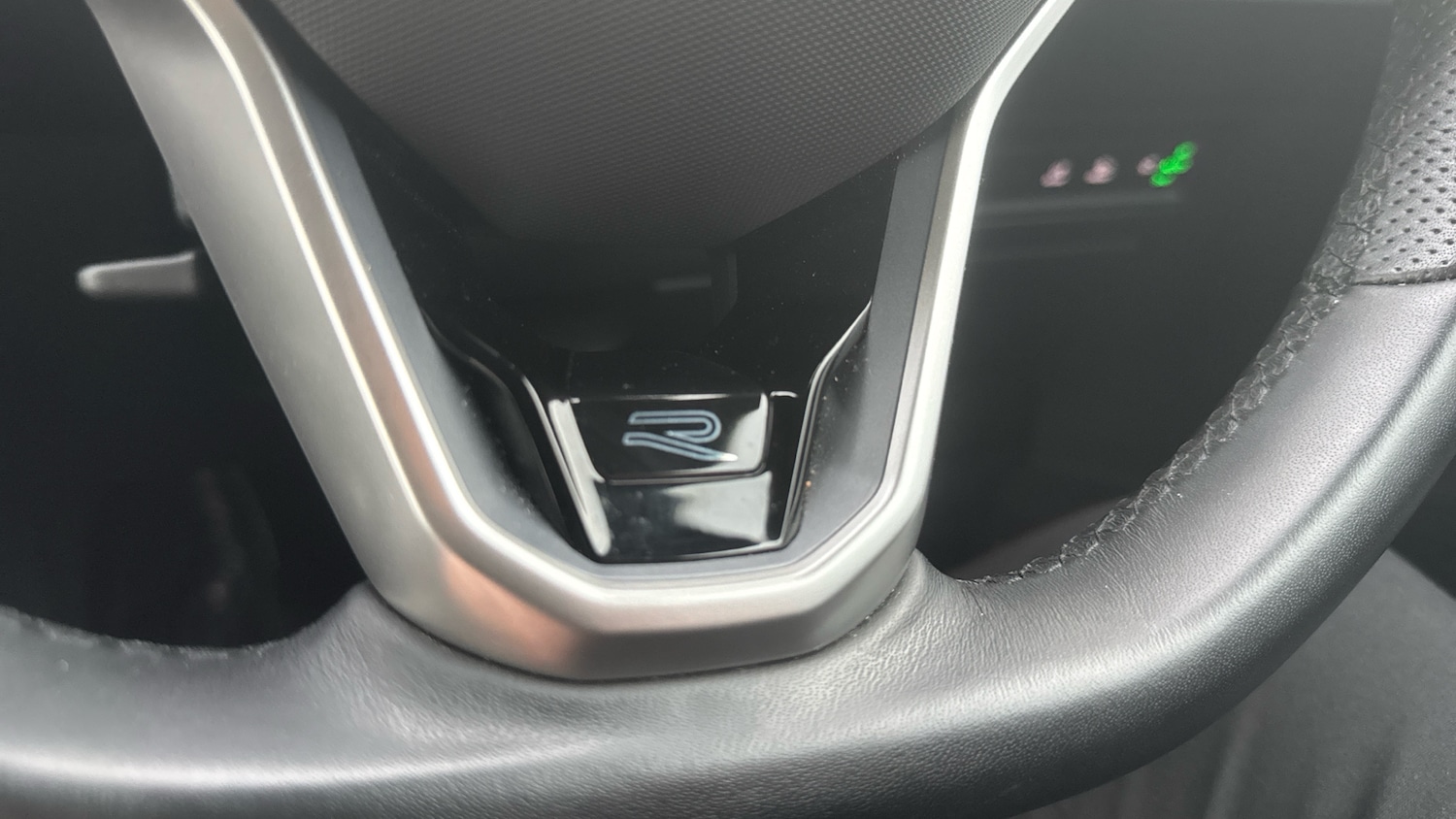 Used Volkswagen Touareg 2023 for sale - 76948184: Photo 52