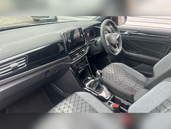 Used Volkswagen T-Roc 2026 for sale - 78836165: Photo