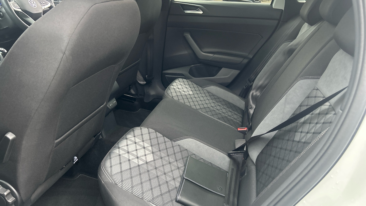 Used Volkswagen Taigo 2023 for sale - 76352040: Photo 16