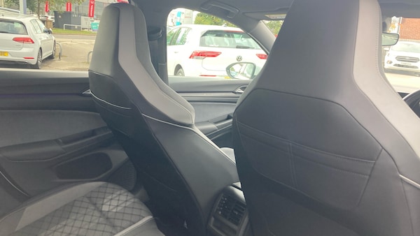 Used Volkswagen Golf 2020 for sale - 76127966: Photo 44