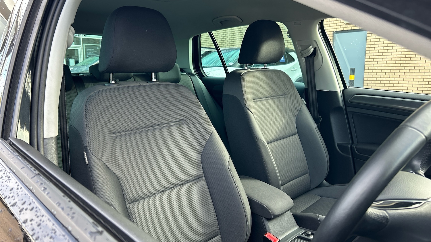 Used Volkswagen Golf 2019 for sale - 76536522: Photo 23