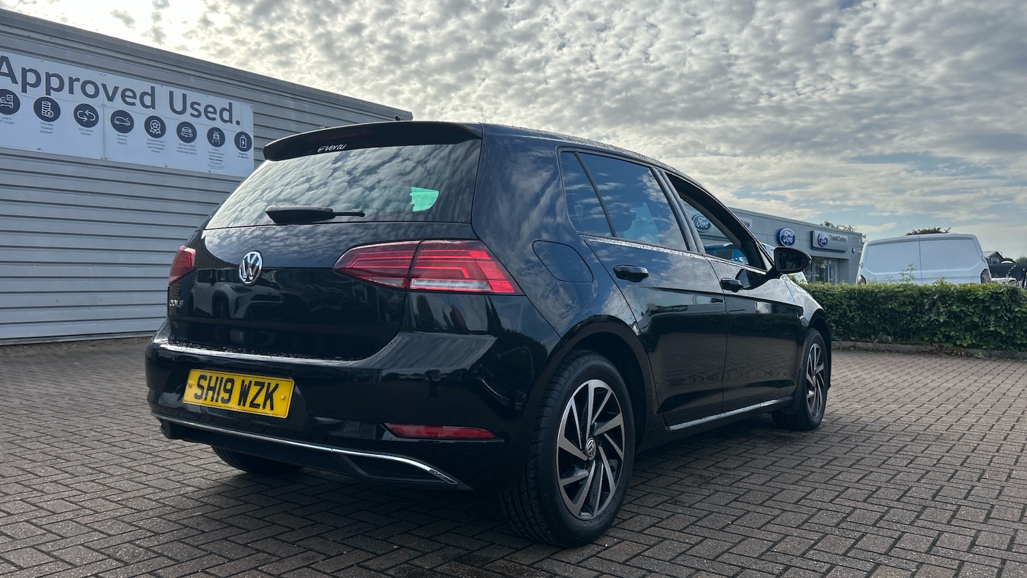 Used Volkswagen Golf 2019 for sale - 76536522: Photo 34