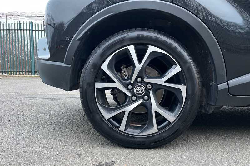 Used Toyota C-HR 2020 for sale - 77322226: Photo 12