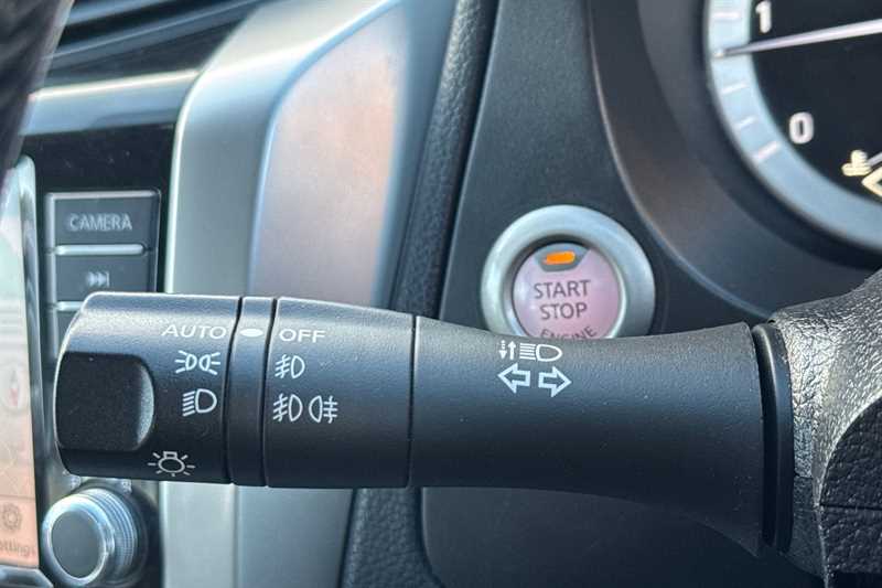 Used Nissan Navara 2020 for sale - 77317313: Photo 42