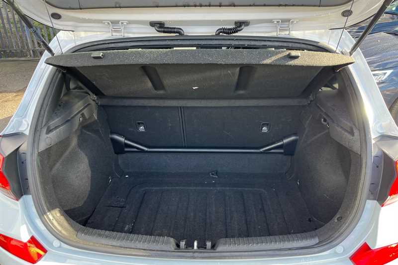 Used Hyundai i30 2018 for sale - 77349580: Photo 25