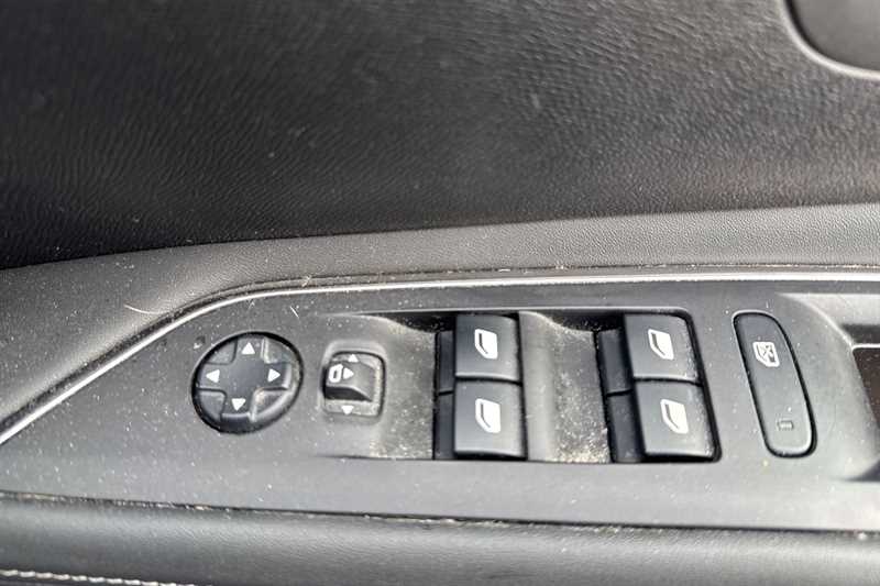 Used Peugeot 3008 2019 for sale - 77700022: Photo 16