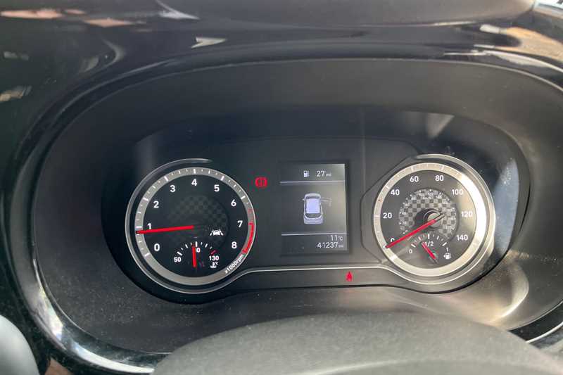 Used Hyundai i10 2023 for sale - 77800265: Photo 20