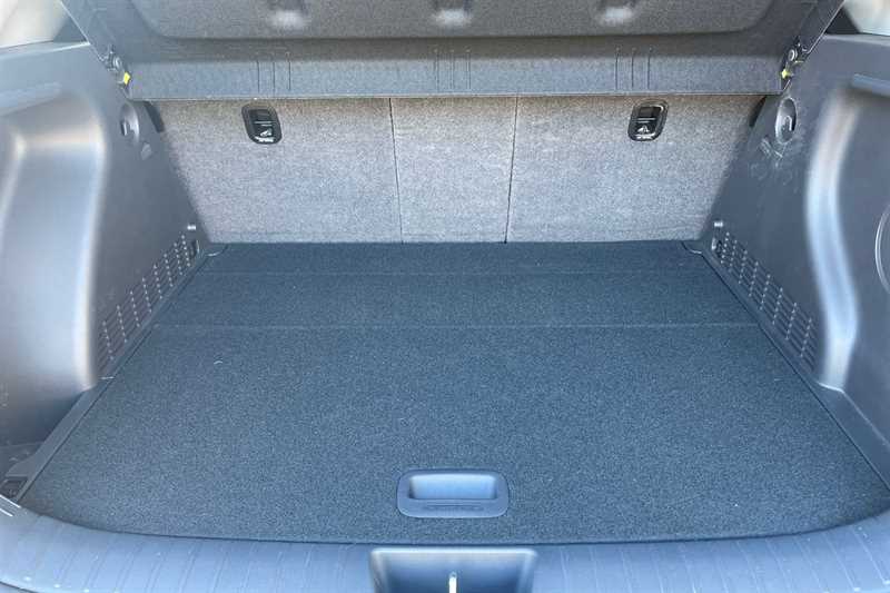 Used Hyundai KONA 2023 for sale - 76903171: Photo 25